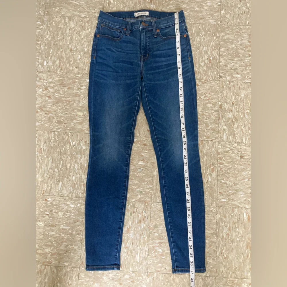 Madewell 9in High Rise Skinny Fit Denim Jeans - Picture 7 of 8